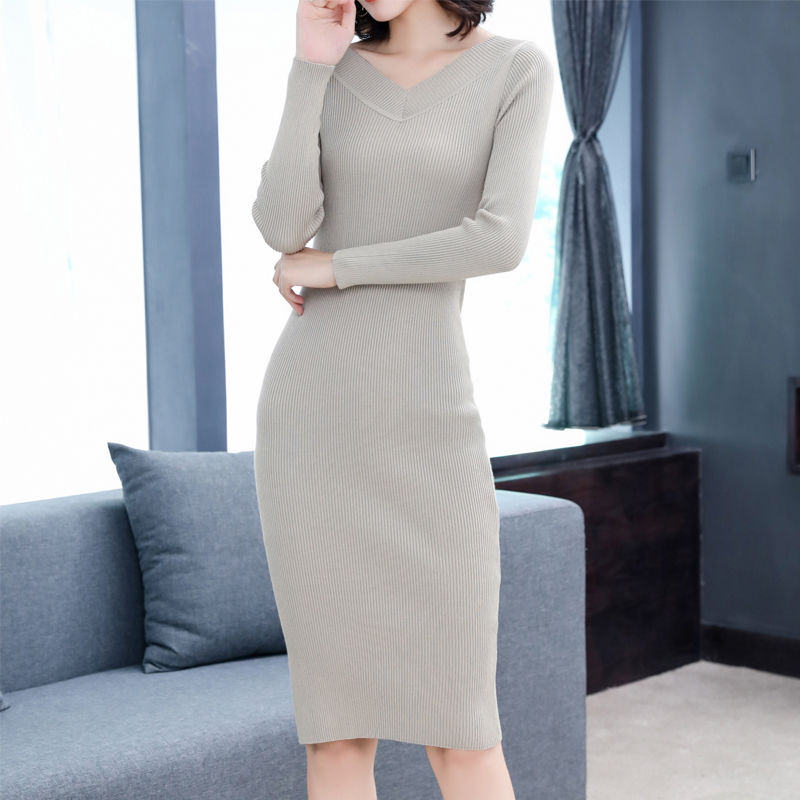 如今的秋装真是高级，上身显瘦迷人，怪不得老婆都把旧裙子扔掉了