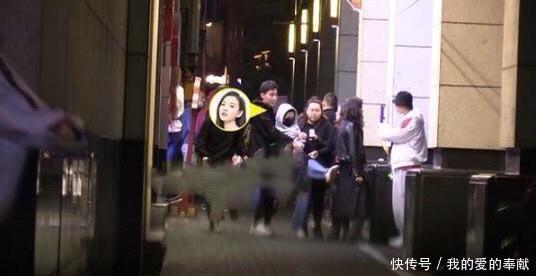  『没想到』宋祖儿醉酒后脚踢路人，据悉是感情不顺所致，没想到是熟人乌龙