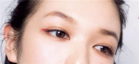  教程■眼线画什么？怎么画？堪比整容的眼线教程来了