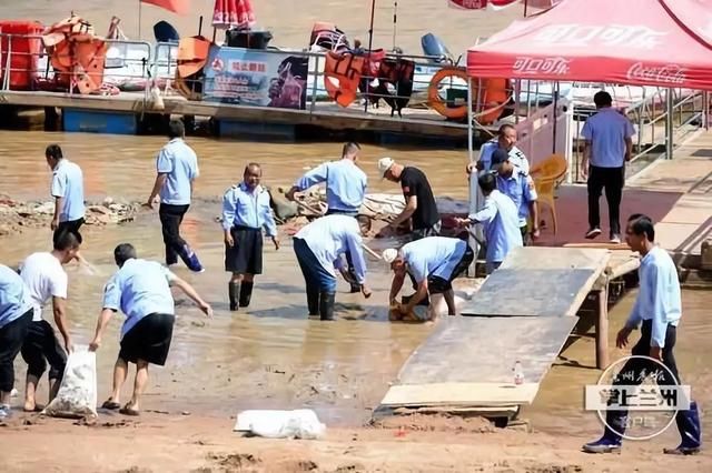 被淹的黄河近水两岸，现在成了这个样子……