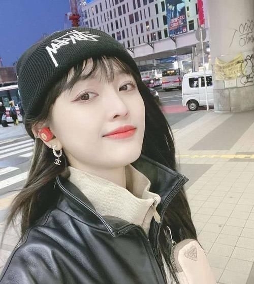 「帽子的搭配」帽子的五种搭配术,每一款都是服装搭配的点睛之笔,这样戴准没错