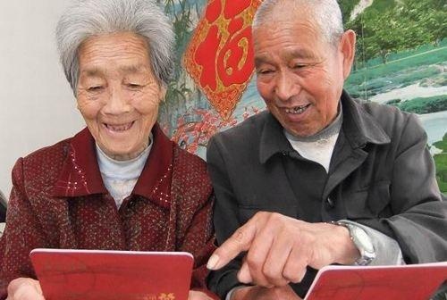 好消息！提前退休标准来了，这些人可以申请