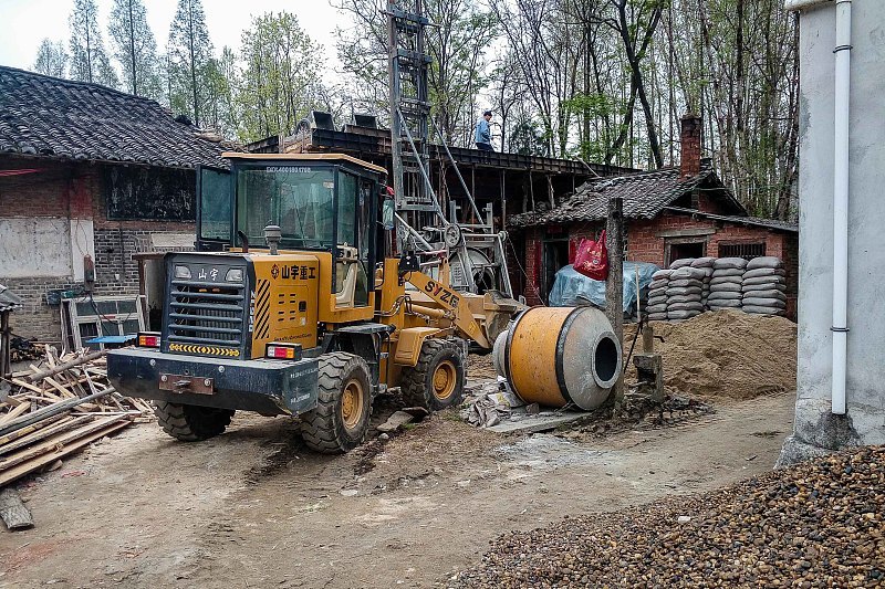  自建房■为什么农村盖好的房子，久了会有裂缝？来听听建筑师怎