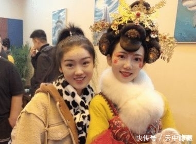 滤镜:不倒翁小姐姐的网红滤镜有多重?看到她上综艺的生图,完全不敢认
