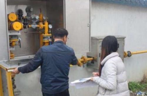  犯愁|农村禁止烧煤了？无烟煤取暖还有“补贴”拿，农民朋友们不