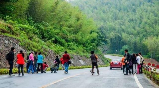 中国有5处“怪坡”：上坡踩刹车，下坡踩油门，车主务必注意安全