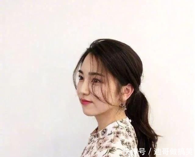  『半丸子头』一根皮筋就能搞定的7款发型，前三款超简单，手残党也能轻松学会