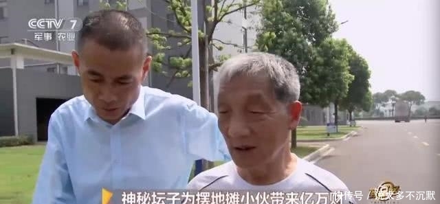 从推着三轮车摆摊卖菜，到一年卖出4个亿 他做对了什么？