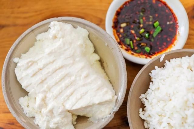 解放碑，凭啥子代表重庆？