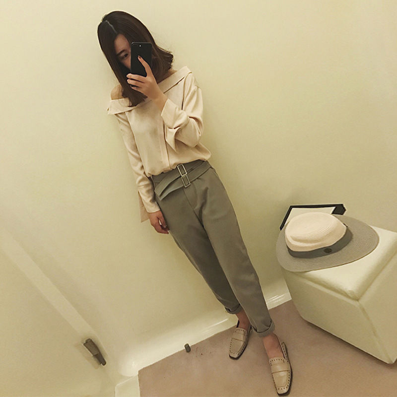 别再穿牛仔裤了，今年流行宽松的小香风套装，7080后穿美醉了