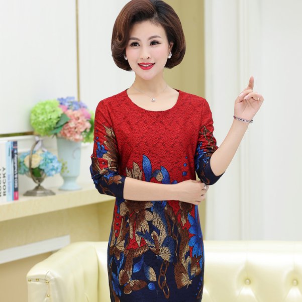 不喜欢穿裙子的妈妈有福了,看到这些打底衫,你肯定会带回去