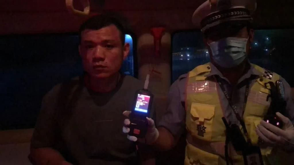 阜阳市交警二|外地警方现身阜阳街头!全城查缉!