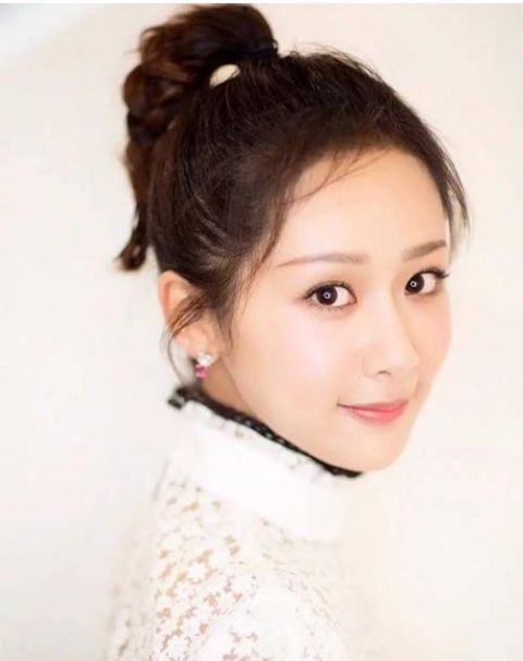 【款式的女生】女生韩版直发,美出新高度,扎发就是这么任性简单