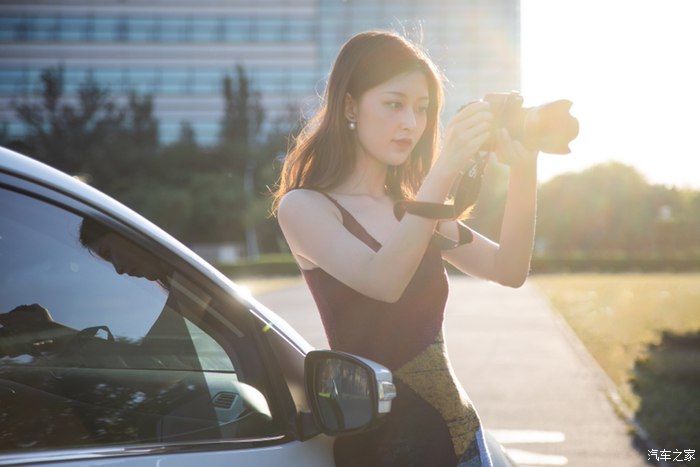 和骐达TIIDA一起行过一座城，邂逅一次“美”