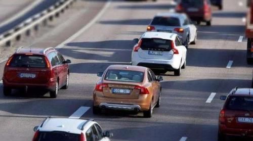  [愿意]高速ETC收费很方便，为啥很多车主不愿意办？老司机说了实