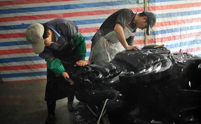  白菜：全国最大的玉器制作村庄，家家年入数百万，如今却只值白