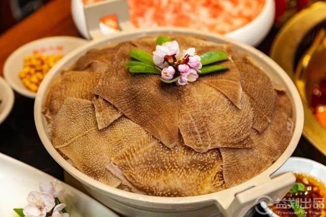 『连干』大连这家火锅连干三碗“火锅底料”,居民楼下的“重庆味道”!