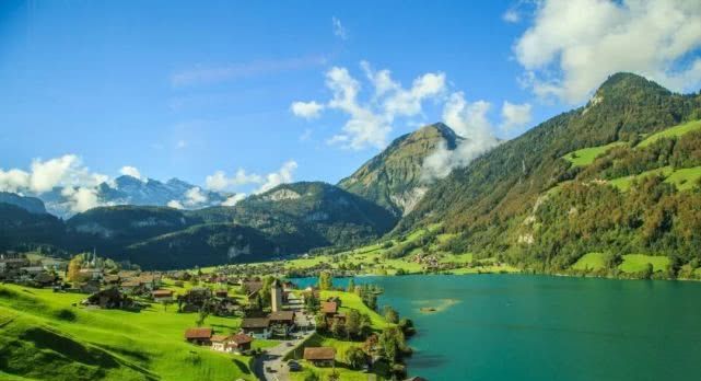 因为太美禁止拍照的国家，7块钱买湖景房，一生一定要去一次