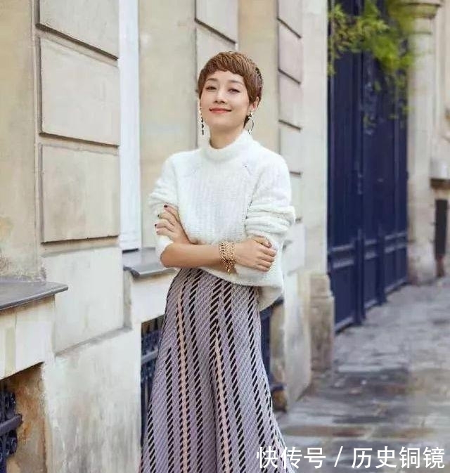  【女性】离婚后的马伊琍衣品越来越好，瞧这几身打扮，看完真让人羡慕！