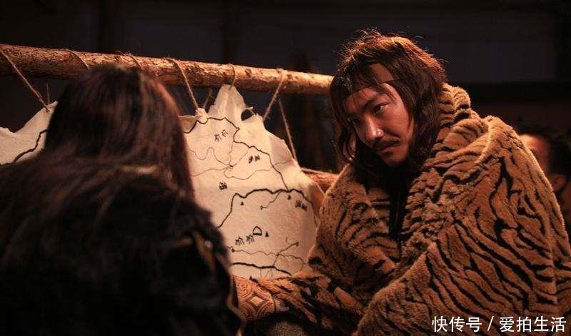  外国：皇太后收到外国酋长的求爱信，大怒之后，她做出一个聪明的决定！