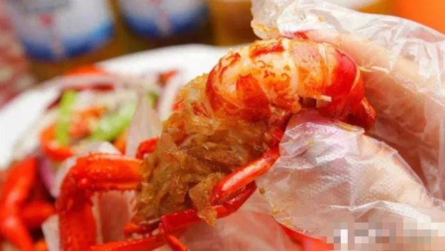 “小龙虾的致命真相”一文刷屏 这几个证据说明它在危言耸听