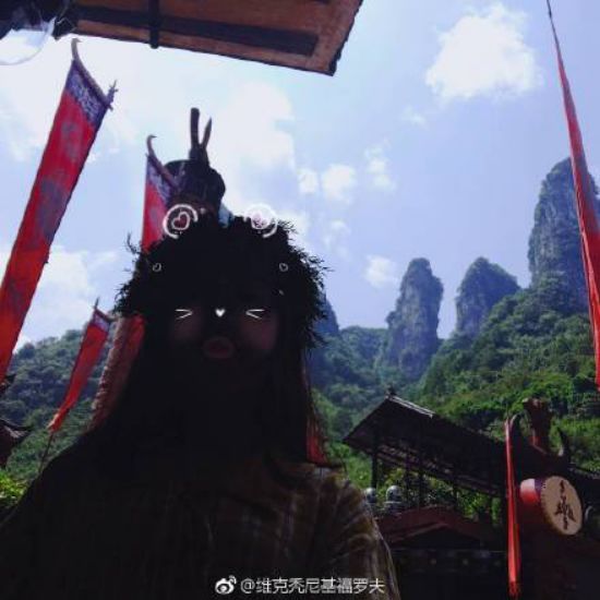 出游拍照丑爆集锦，能认出人形算我输