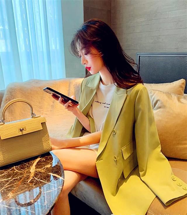 #女人味#奔三女人如何穿出女人味?3种优雅洋气的减龄搭配,时尚又显气质