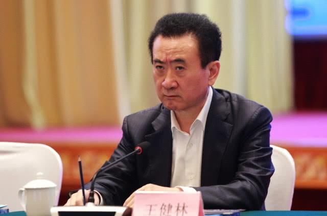  地产企业家■2020胡润全球房地产富豪榜：许家印2310亿首富 王健林第五