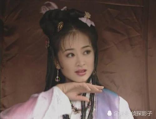 轻轻擦汗的古装女子，杨恭如朴素、毛晓彤笑容甜、涓子动作优雅