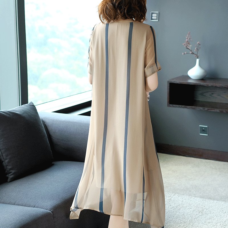 60后的我从不敢穿裙子，老公给我买了这a字裙，我把裤子都扔了