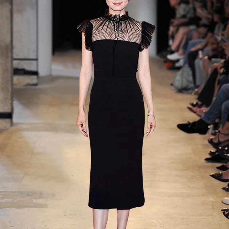 高调礼服裙让人瞩目，优雅裁剪尽显轻奢魅力，一款hold全场