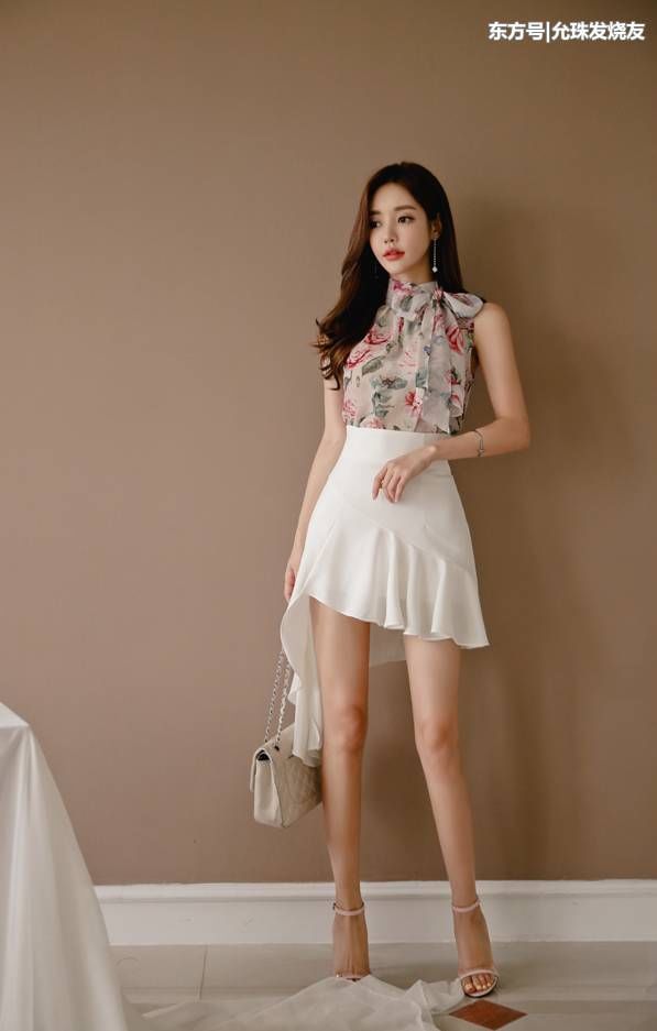 孙允珠初秋印花墨染磨砂微透衫