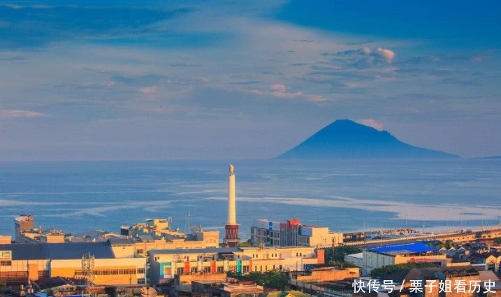 亚洲治安最好的地方：1个警察管15000人，下午3点就能准时下班！