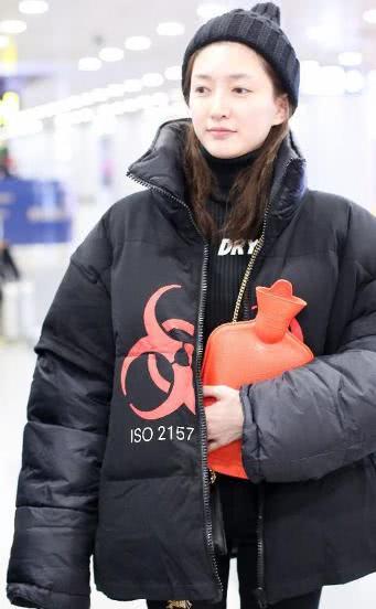 林允不涂口红，baby不涂口红，江疏影没了红唇，差异最大是她