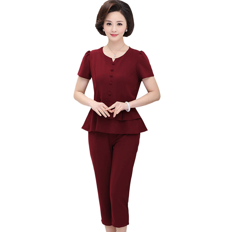 妈妈装给奶奶穿不好,看看“奶奶装”相当不错的选择,不赖