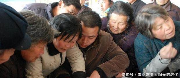 好消息农村老人今年能领四种补贴，每月300元