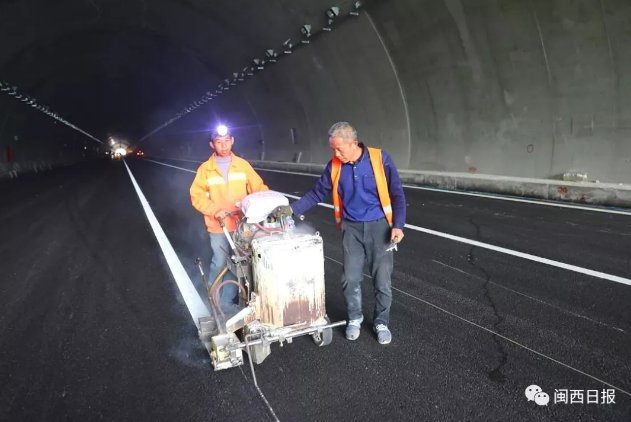 龙岩又一个全国第一!全国首条山区四车道高速公路隧道全面完工