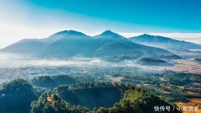 秋天的云南,哪个地方最美?这里的三千银杏,黄了整个世界