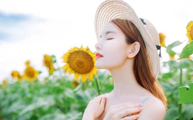 衣品很高的3个星座女，颜值与气质双爆表，妥妥的女神没谁了！