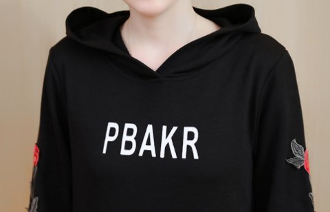 瞧瞧,我这老妈哪里像56了,穿这“卫衣裙”,显嫩15岁不止