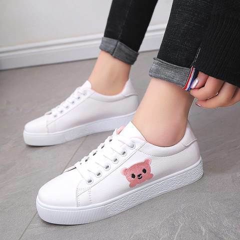 老婆从不穿高跟鞋，这次我给买了两双高跟单鞋，哇穿上太有女人味