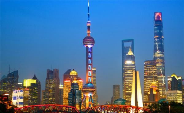  「重庆」很多人说“重庆的夜景已经超过了香港和上海”，你知道