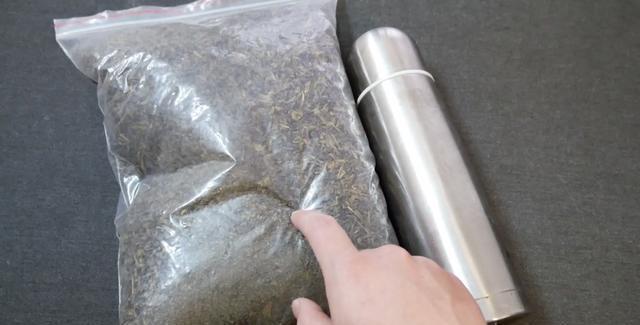  提醒|保温杯最好别装这四种水，特别是第二种，你绝对装过，快提醒家人