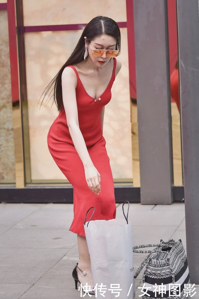 四个身材苗条的小姐姐，哪个美？