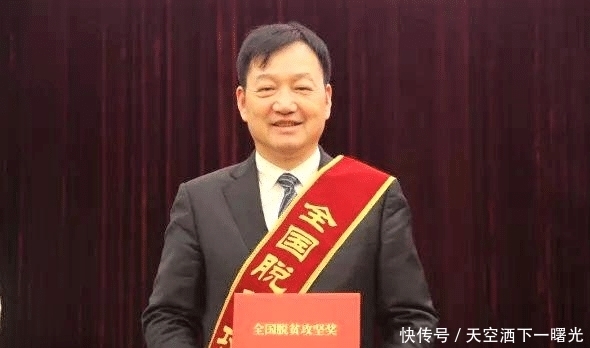  养猪@中国真正的养猪大王：平均每月进账10亿，他一年能卖掉1100