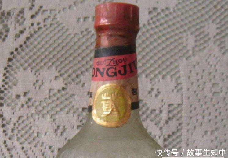  [识货]快翻翻，家里有没有存放这白酒，如今价格一直在涨！别不