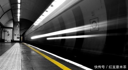  「地铁」江苏和广东哪个是第一大省？江苏终于扬眉吐气，反超广