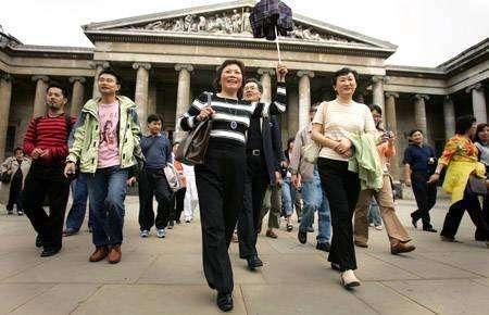 最“猜不透”的国家:国民不喜欢中国游客，却有400万人赖在中国