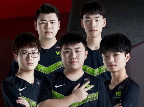  中野联动@IG、RNG、FPX战队接连失利，简单分析老牌强队的败因！