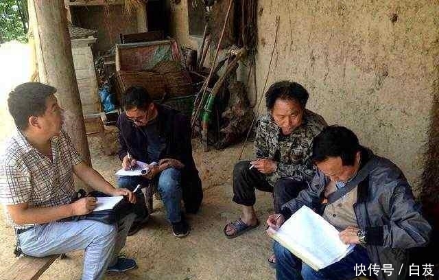 明年起, 这12.8万个村要来一批特殊客人, 帮农民挣钱, 快来看看有